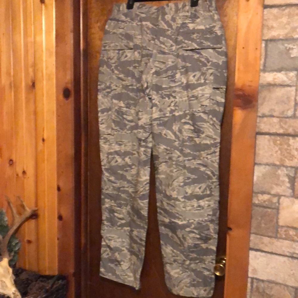 Air Force Camouflage military utility pants jeans trousers sz 20 regular